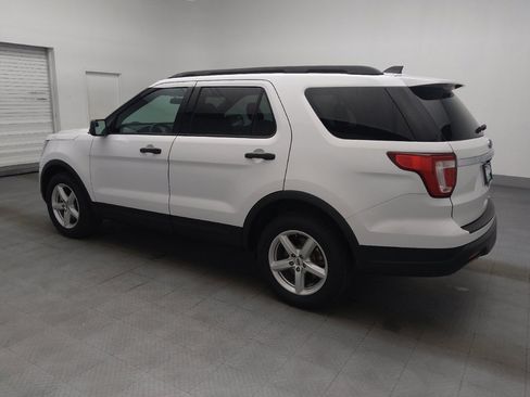 Used 2018 Ford Explorer 4WD image 3