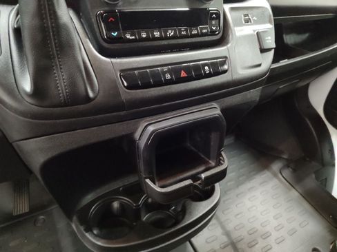 Used 2025 RAM ProMaster 2500 w/ U-Haul Equipment Group FWD image 13