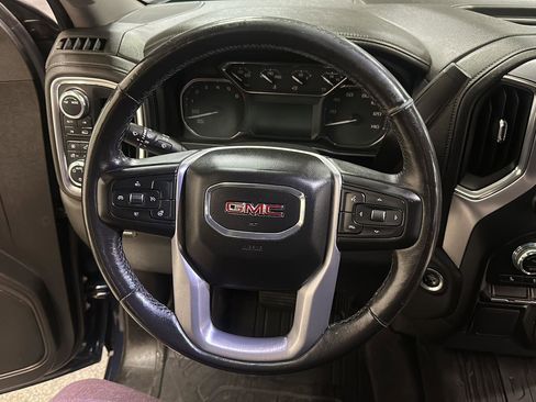 Used 2022 GMC Sierra 1500 Elevation image 20