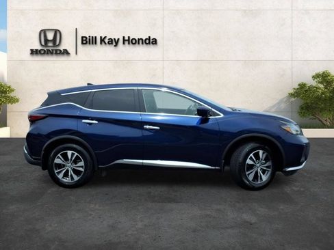 Used 2023 Nissan Murano S AWD/4WD image 2