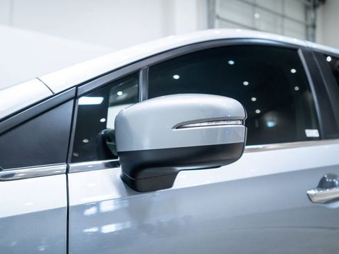 Used 2019 Honda Odyssey EX image 9