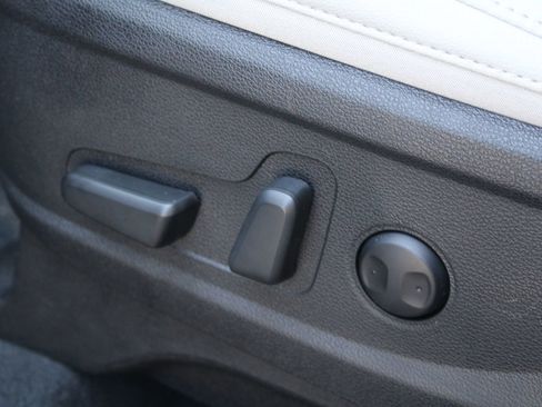 New 2025 Kia Telluride EX image 22