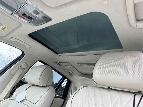 New 2026 Genesis G90 3.5T image 33