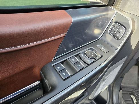 Used 2023 Ford F150 Lariat w/ Equipment Group 502A High image 36