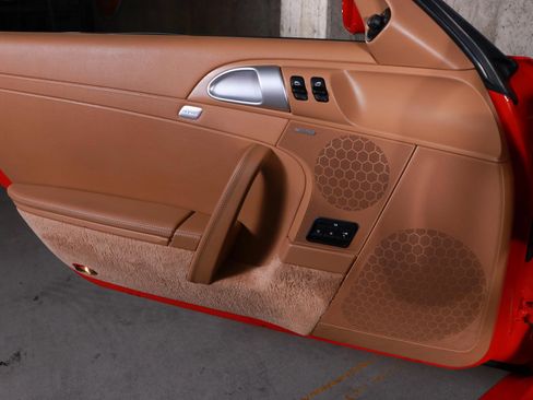 Used 2009 Porsche 911 Carrera S image 27