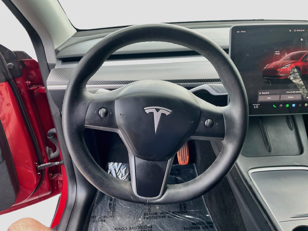 Used 2023 Tesla Model Y Long Range AWD/4WD image 10