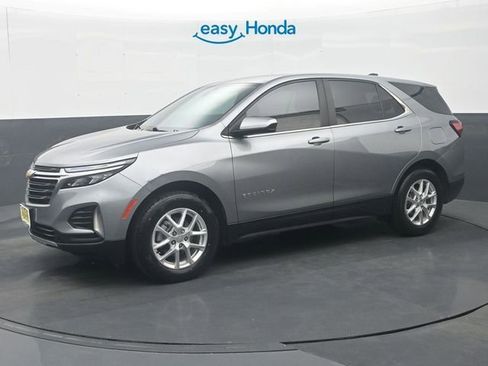 Used 2023 Chevrolet Equinox LT w/ LPO, Floor Liner Package image 4