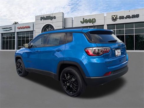 New 2026 Jeep Compass Latitude image 6