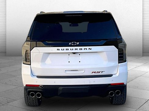 New 2026 Chevrolet Suburban RST w/ RST Capability Package AWD/4WD image 4