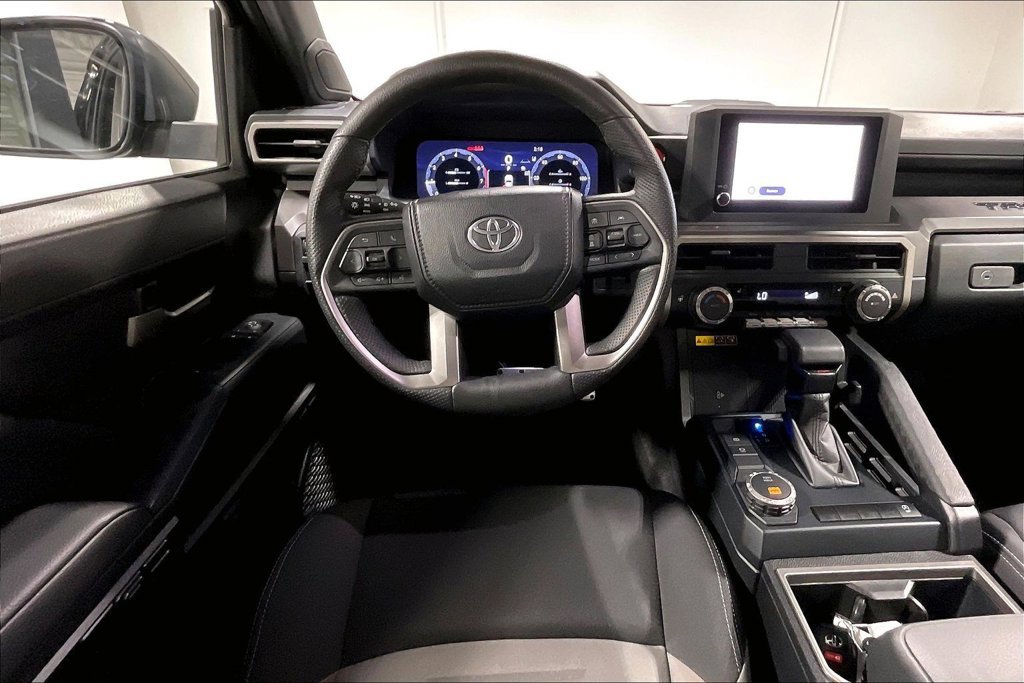 Used 2024 Toyota Tacoma TRD Sport w/ TRD Sport Upgrade Package RWD image 6