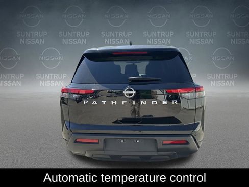 Used 2025 Nissan Pathfinder S image 4