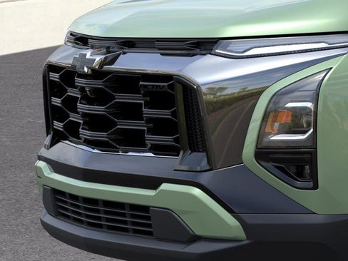 New 2026 Chevrolet Equinox ACTIV w/ Safety and Technology Package image 13