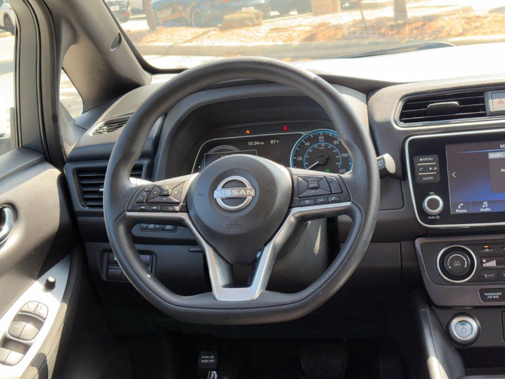 Used 2025 Nissan Leaf S FWD image 23