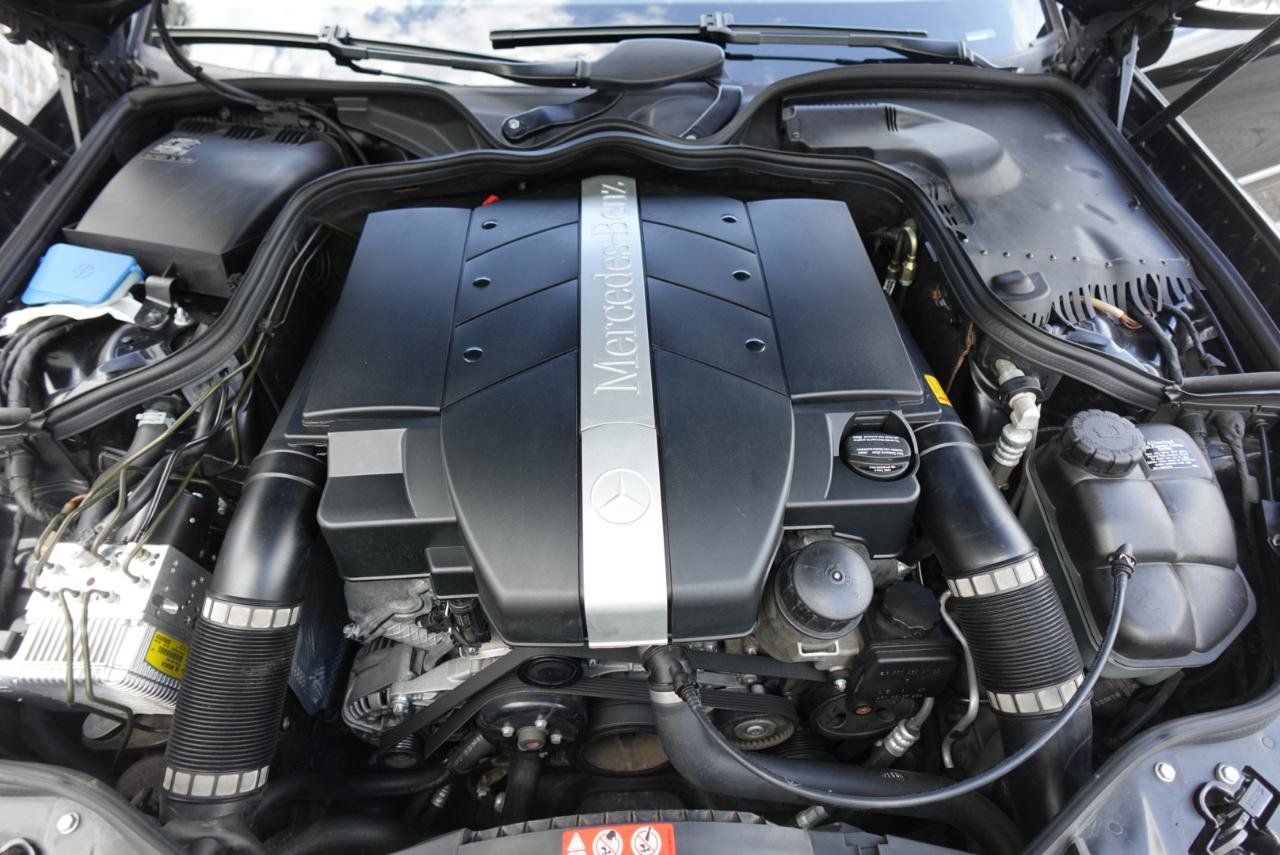 Used 2005 Mercedes-Benz E 320 Sedan image 22
