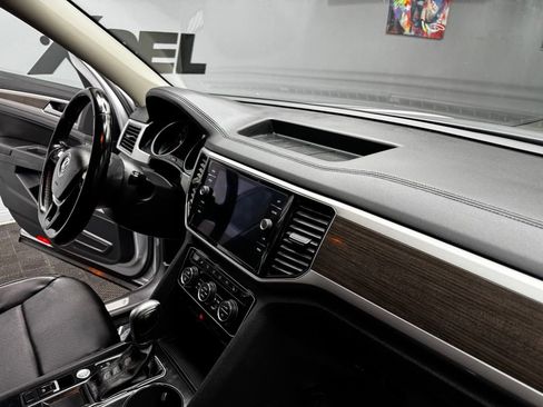 Used 2018 Volkswagen Atlas SEL image 54