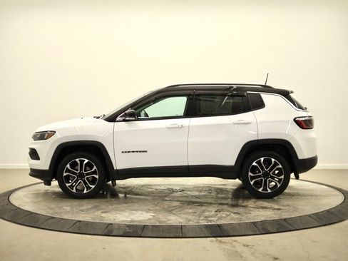 Used 2022 Jeep Compass Limited image 6