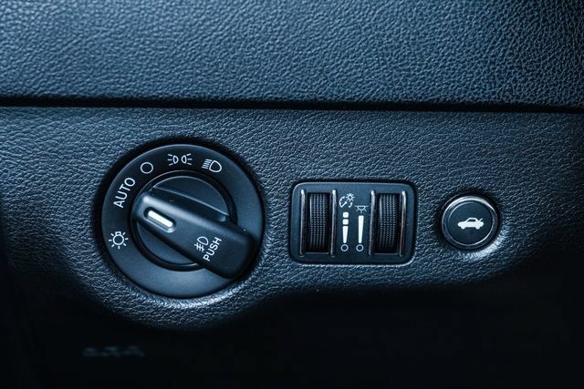 Used 2013 Dodge Charger R/T w/ Daytona Edition Group RWD image 69