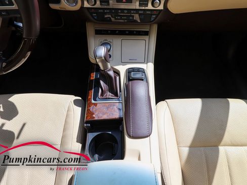 Used 2016 Lexus ES 350 w/ Luxury Package w/Wood Trim FWD image 36