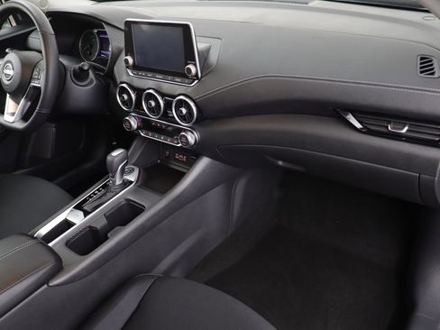 Used 2024 Nissan Sentra SV w/ All-Weather Package image 19