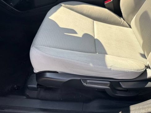 Used 2022 Honda HR-V LX image 11