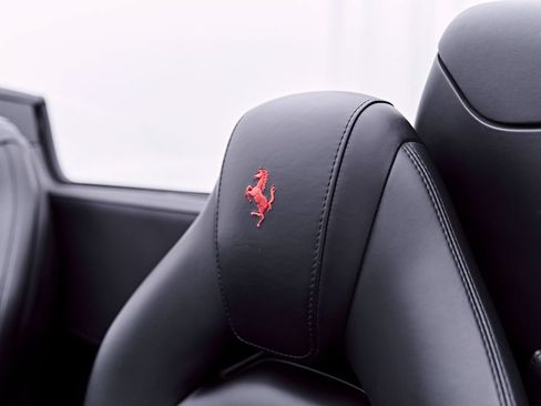 Used 2019 Ferrari 488 Spider RWD image 63