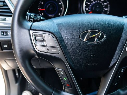 Used 2016 Hyundai Santa Fe Sport 2.0T FWD image 37