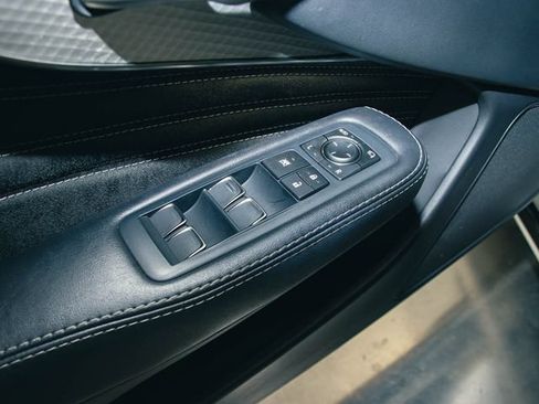 Used 2019 Lexus LS 500 F Sport w/ Accessory Package (Z2) AWD/4WD image 15