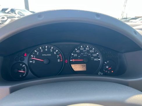 Used 2021 Nissan Frontier S RWD image 9