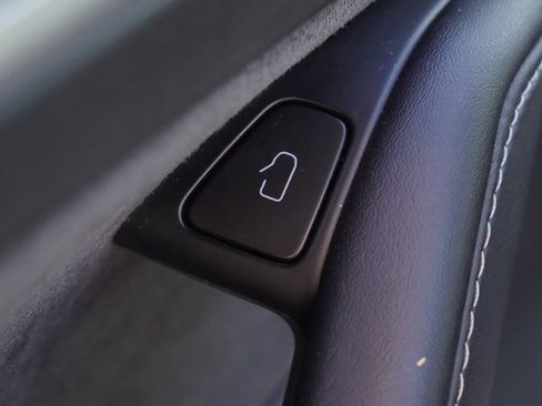 Used 2022 Tesla Model 3 image 8