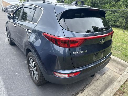 Used 2017 Kia Sportage EX AWD/4WD image 40