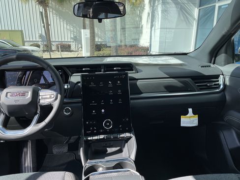 New 2026 GMC Terrain Elevation w/ Black Edition image 33