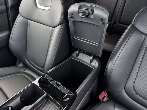 New 2026 Hyundai Tucson Limited AWD/4WD image 18