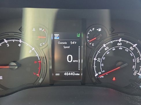 Used 2021 Toyota 4Runner SR5 Premium w/ Moonroof Package image 23