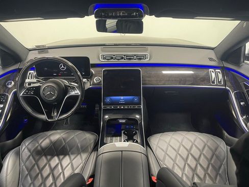 Used 2025 Mercedes-Benz S 580 4MATIC Sedan image 30