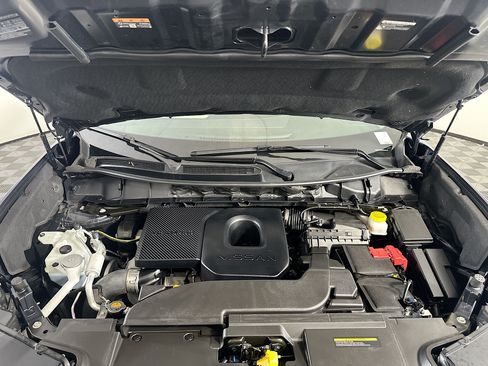 Used 2025 Nissan Murano SV FWD image 34