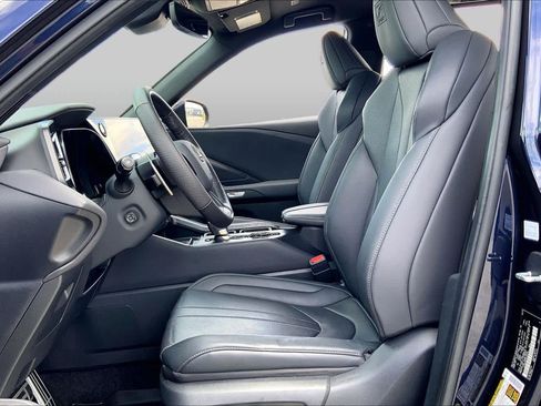 Used 2024 Lexus TX 500h AWD w/ Technology Package image 8