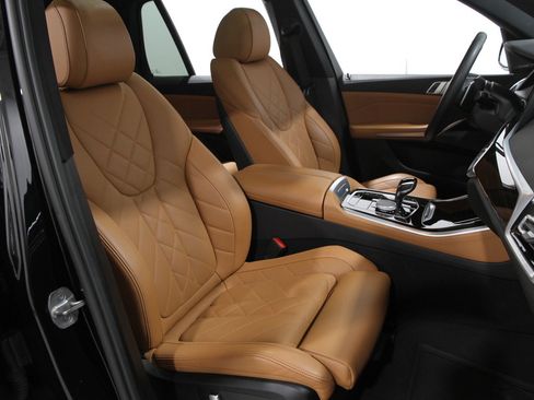 Certified 2023 BMW X5 xDrive40i w/ Premium Package image 17