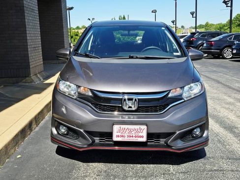 Used 2018 Honda Fit Sport image 2