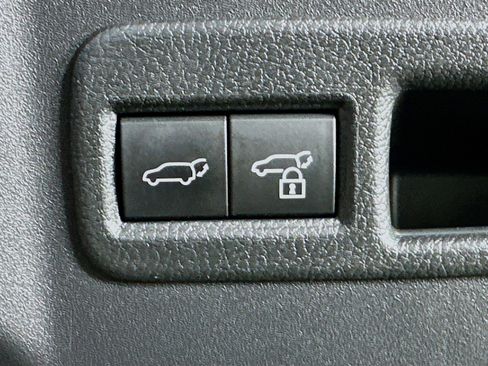 Used 2023 Toyota bZ4X Limited w/ Weather Package image 30