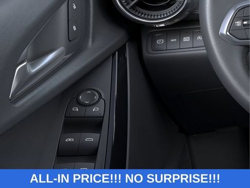 New 2027 Chevrolet Equinox LT FWD image 16