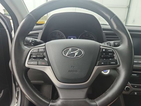 Used 2018 Hyundai Elantra Value Edition FWD image 24