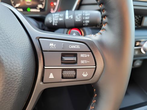 Used 2026 Honda CR-V TrailSport image 15