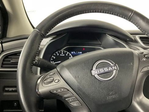 Used 2023 Nissan Murano SV FWD image 24