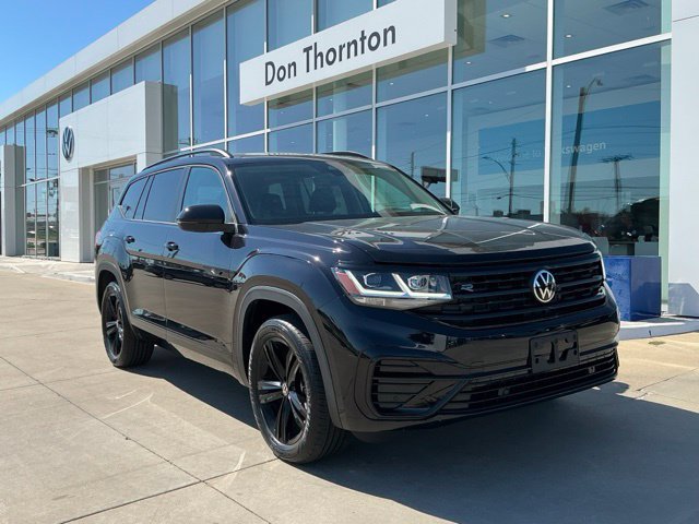 Certified 2023 Volkswagen Atlas SEL R-Line AWD/4WD image 1