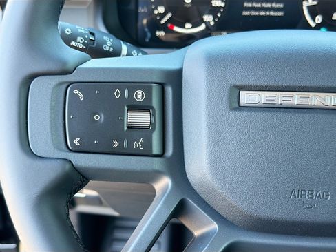 New 2026 Land Rover Defender 110 X-Dynamic SE AWD/4WD image 37