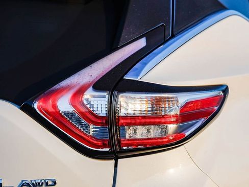 Used 2015 Nissan Murano SL image 10