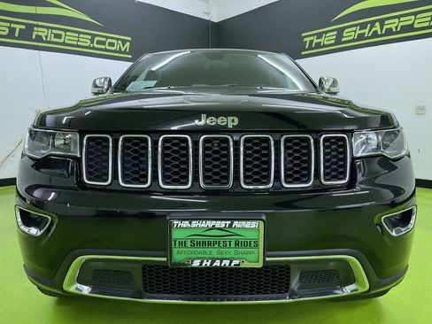 Used 2021 Jeep Grand Cherokee Limited image 3