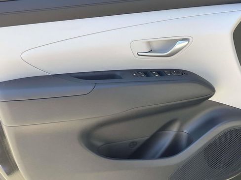 New 2026 Hyundai Tucson SEL FWD image 14