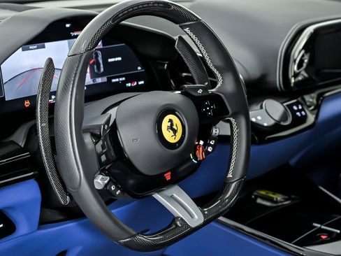 Used 2025 Ferrari Purosangue image 37
