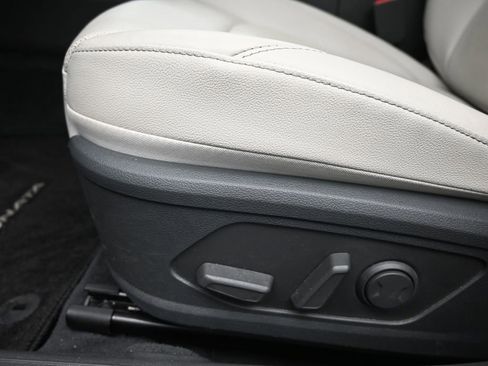 Used 2022 Hyundai Sonata Limited image 17